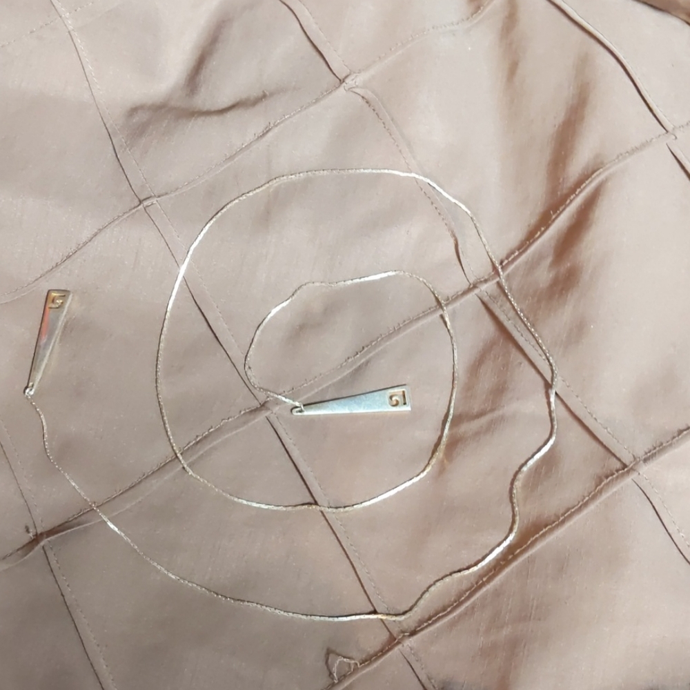 Open Lariat Style Chain - Picture 3 of 5